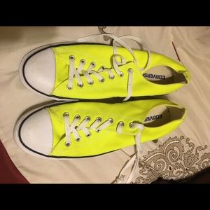 Converse men's size 12